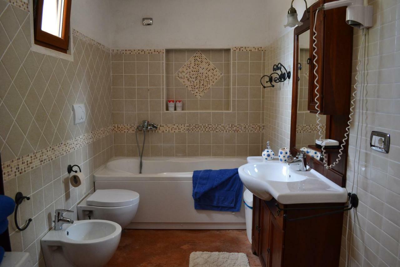 Villa Franchino Остуни Екстериор снимка